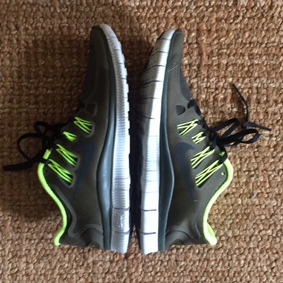 NIKE FREE RUN 5.0 LEOPARD OLIVE NEON SNEAKER 8 9.5 - Picture 12 of 13